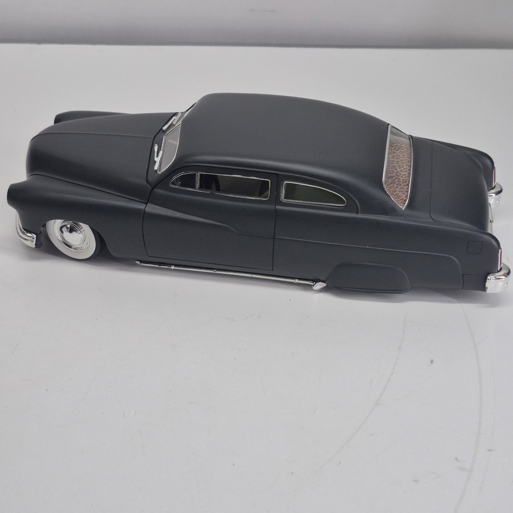 ERTL 1951 Mercury Die-Cast Car 1:18 Matte Black
